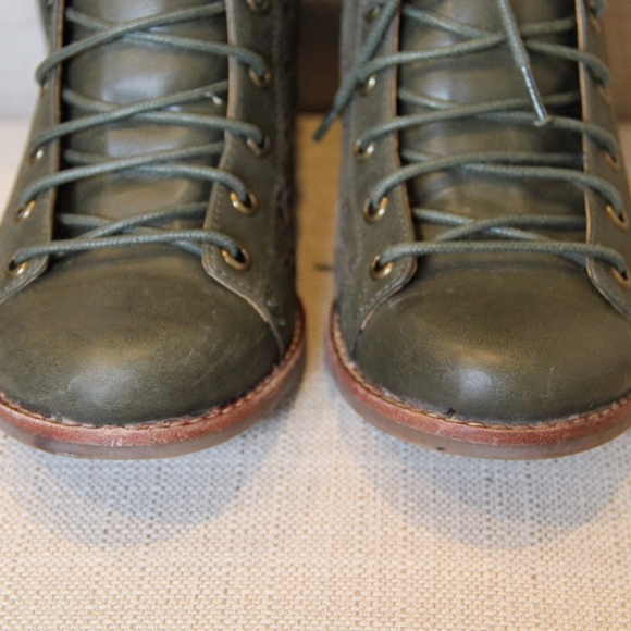 Jeffrey Campbell Rilla Boots in Moss Green - Picture 6 of 8
